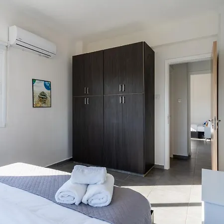 Emerald's 2-bedroom In Apartament