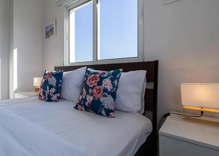 Διαμέρισμα Emerald's 2-bedroom In *