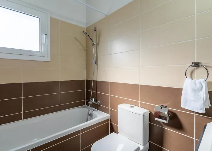 Emerald's 2-bedroom In Apartament