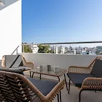 Emerald's 2-bedroom In شقة *