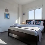 Emerald's 2-bedroom In شقة