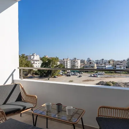 Διαμέρισμα Emerald's 2-bedroom In *