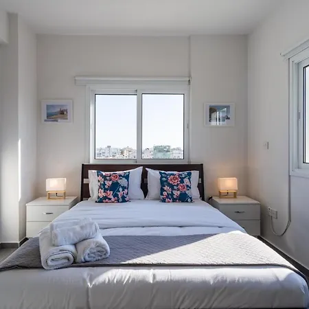 شقة Emerald's 2-bedroom In لارنكا